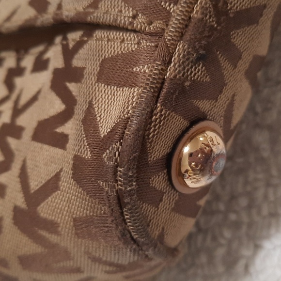 Michael Kors Tan Monogram Tote - Picture 12 of 12